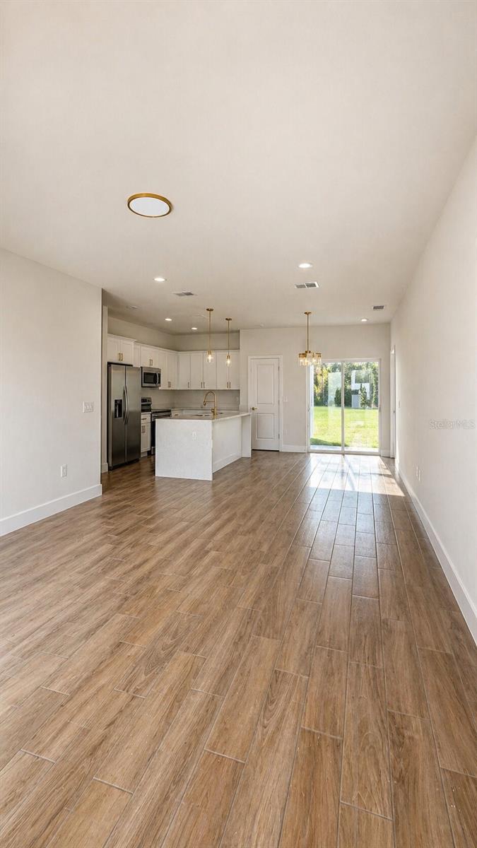 1205 HUDSON HARBOR LANE