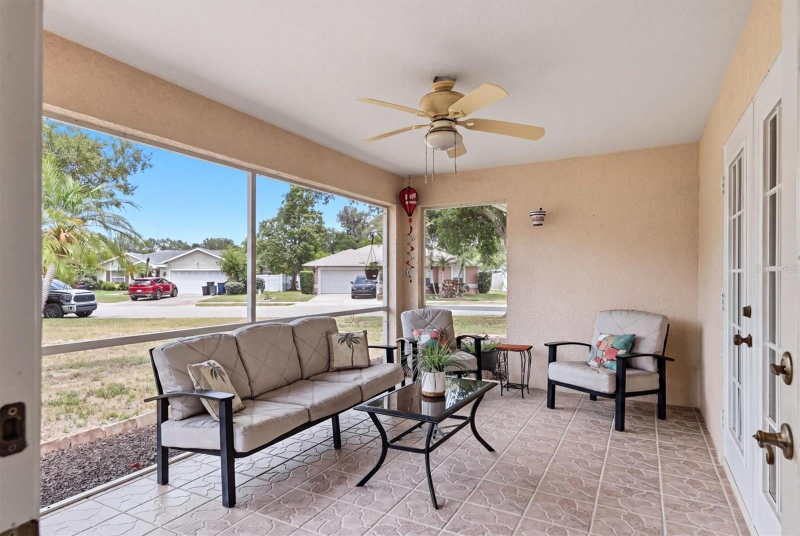 HAMMOCK PLACE - Residential