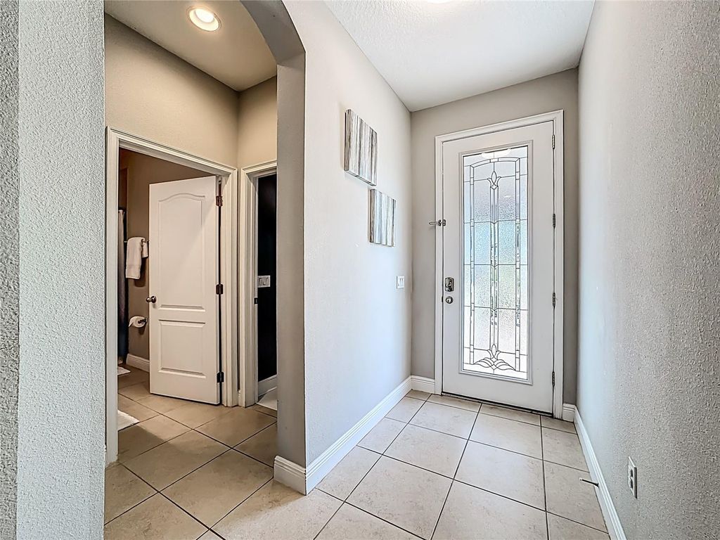 Photo of 6506 Nestall Court, Apollo Beach, FL 33572 (MLS # TB8493666)