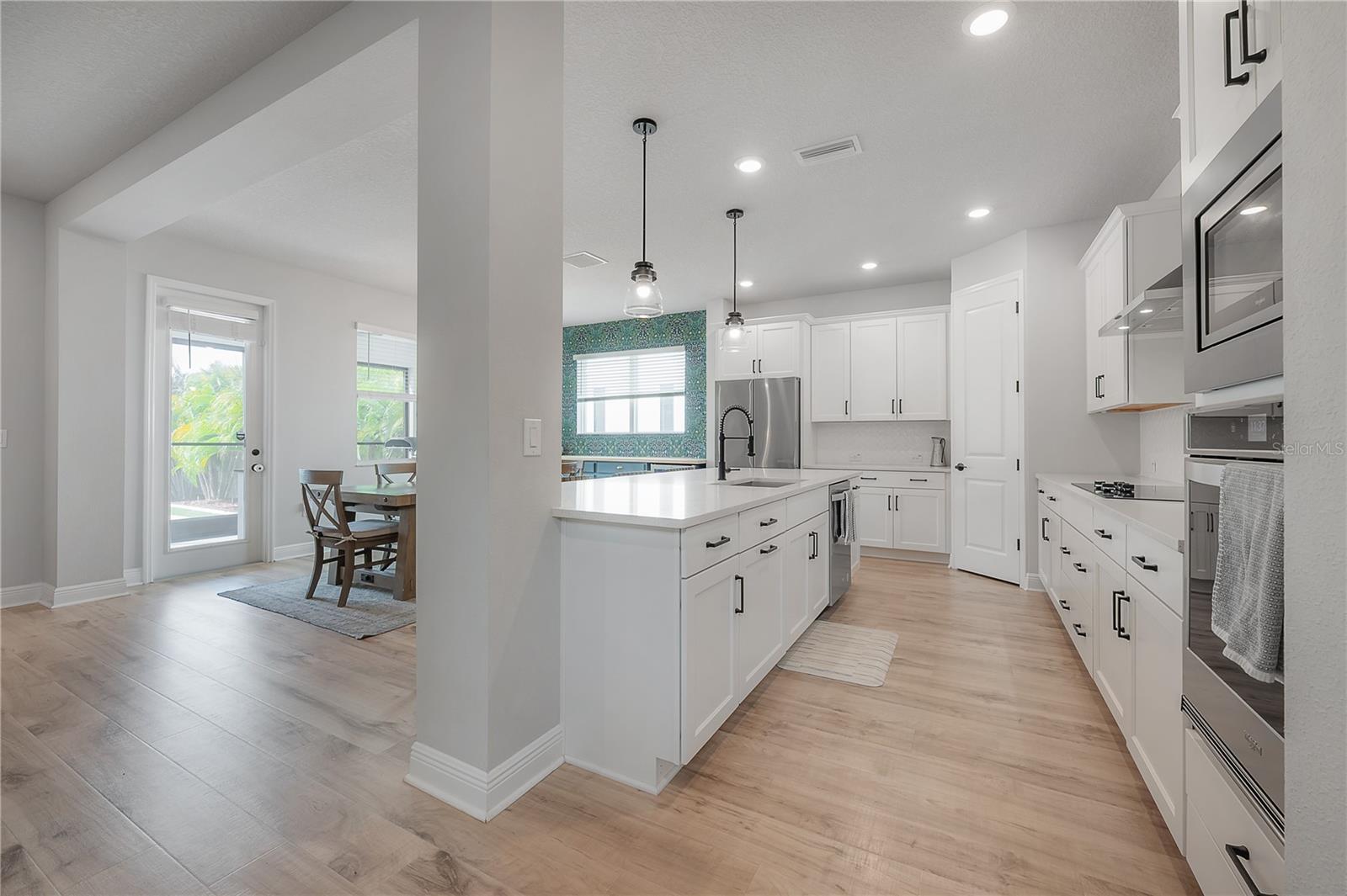 CHANDLER SUB - Residential