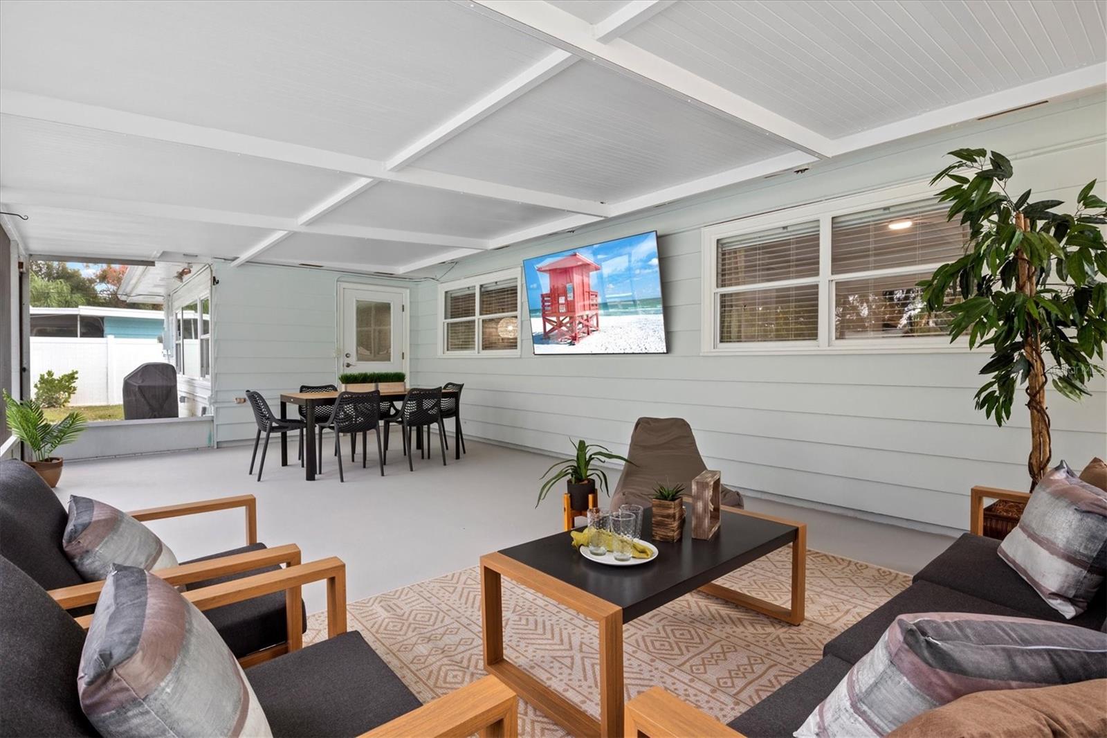 PATRICIA MANOR - Residential Lease