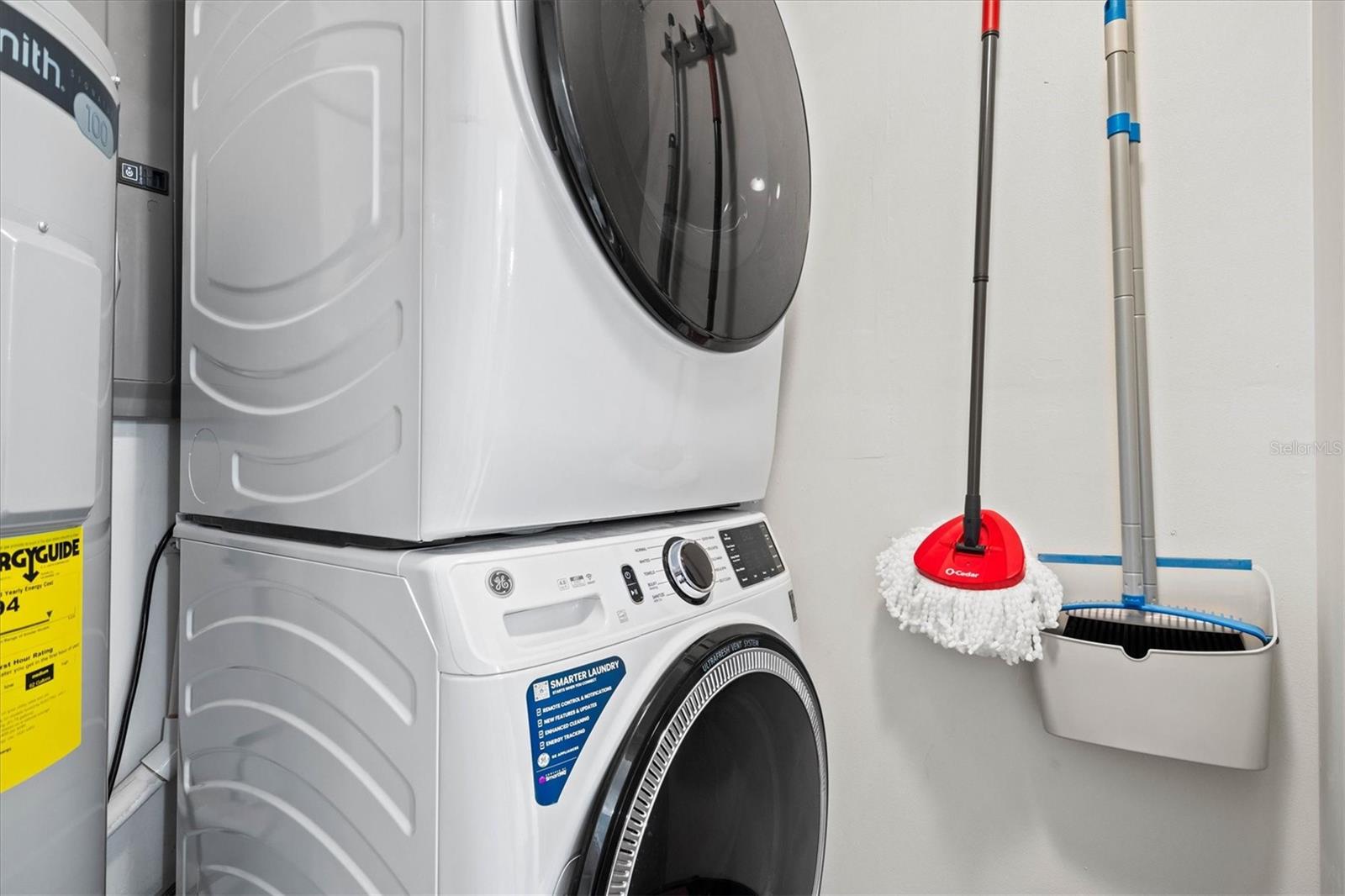 PATRICIA MANOR - Residential Lease