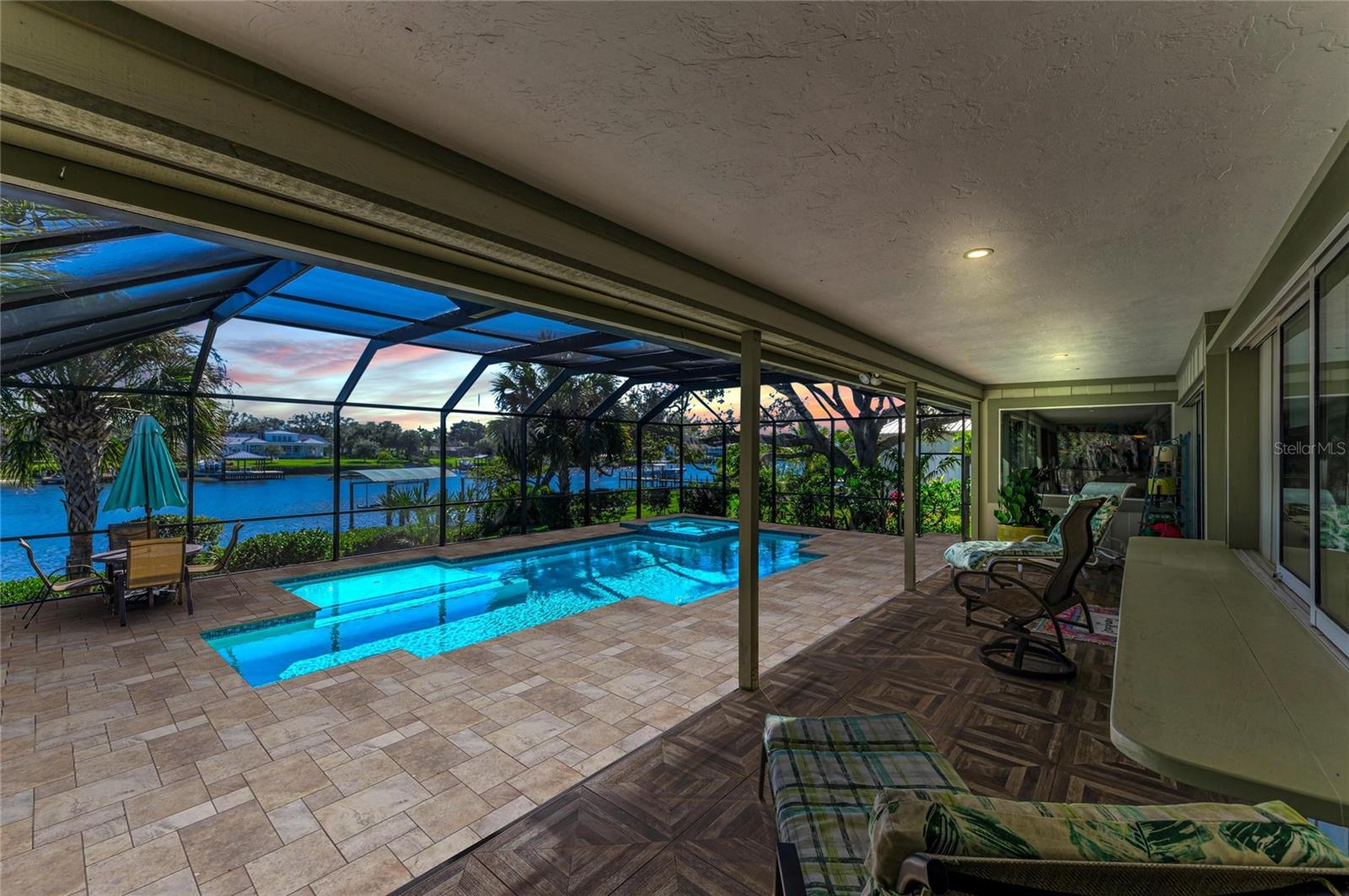 WEST BAYOU - Residential