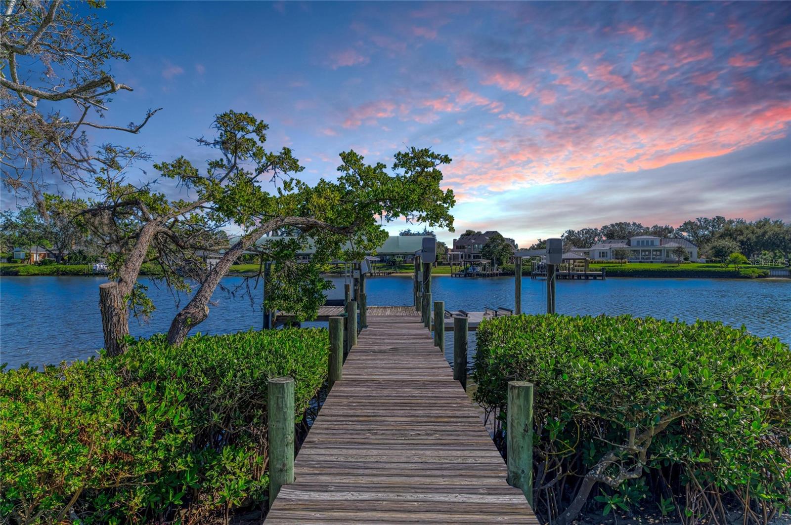 WEST BAYOU - Residential