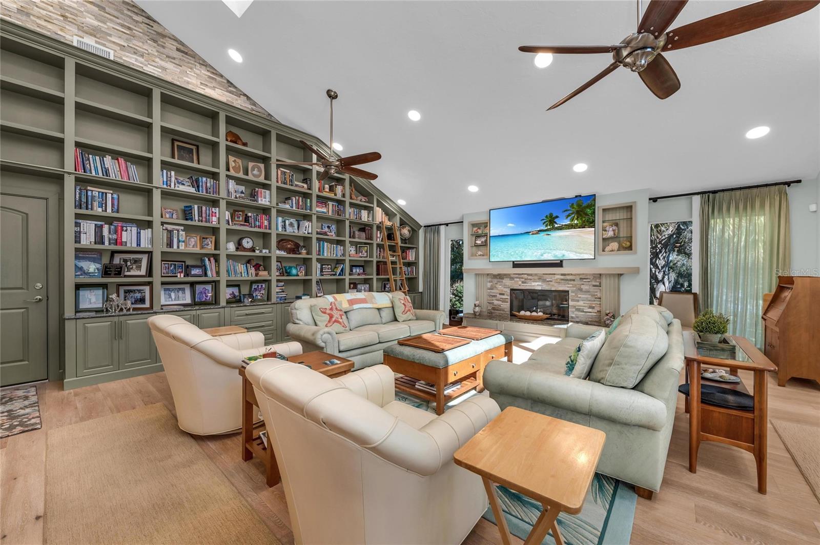 WEST BAYOU - Residential