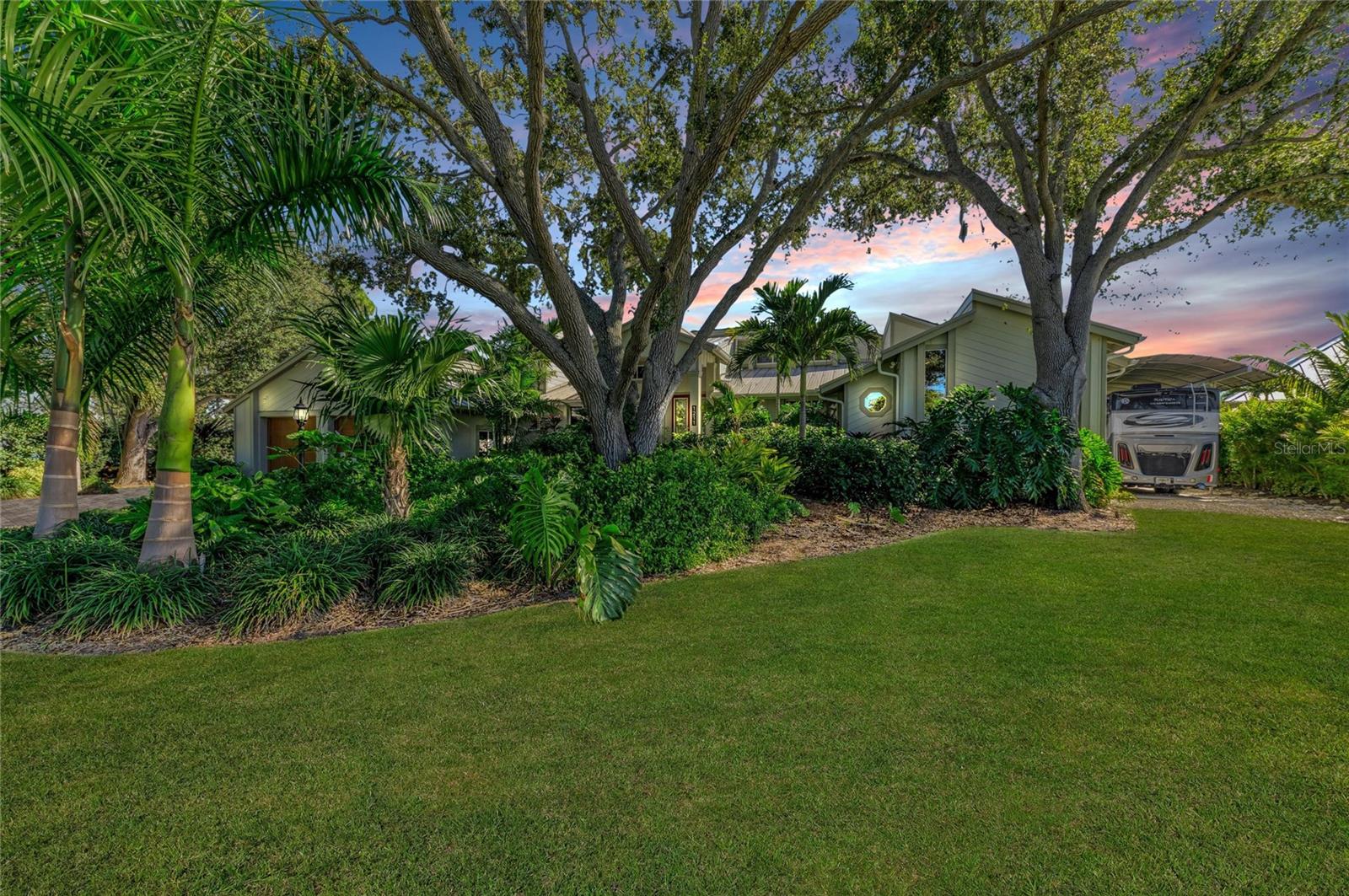 WEST BAYOU - Residential