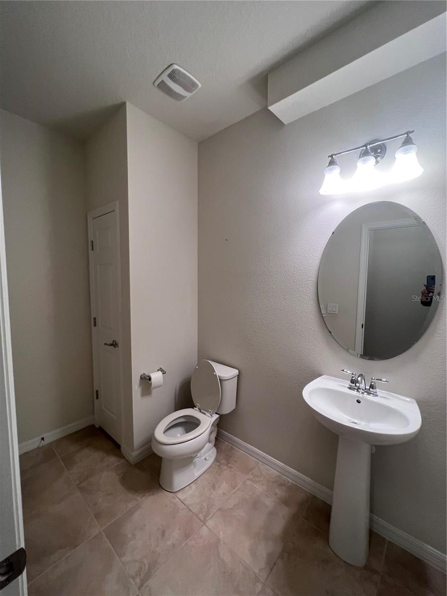WHALEYS CREEK PH 3 - Residential Lease