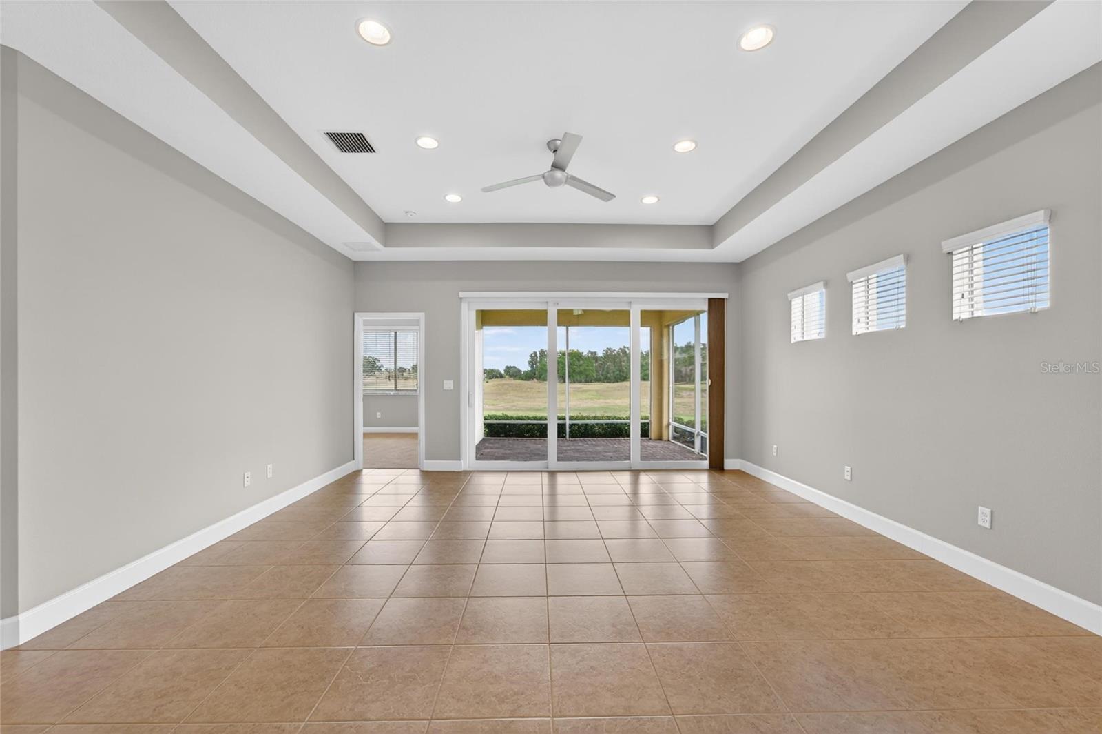 SUN CITY CENTER UNIT 274 & 2 - Residential