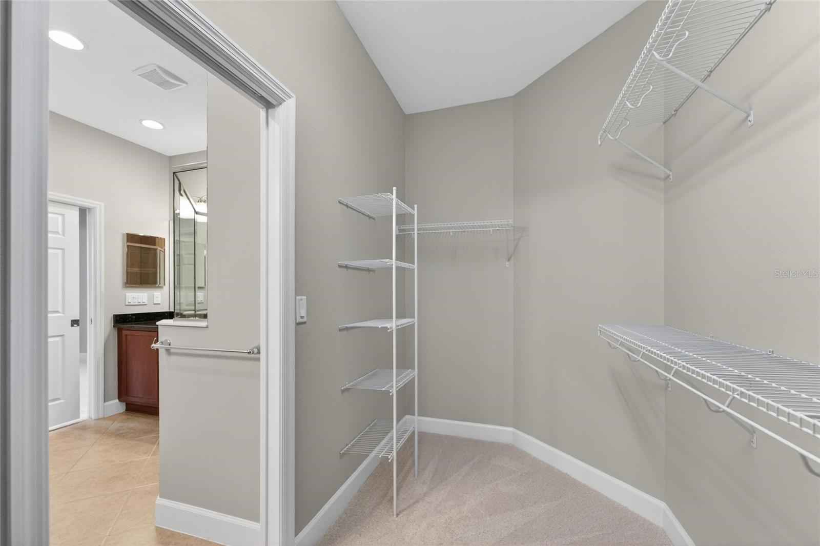 SUN CITY CENTER UNIT 274 & 2 - Residential