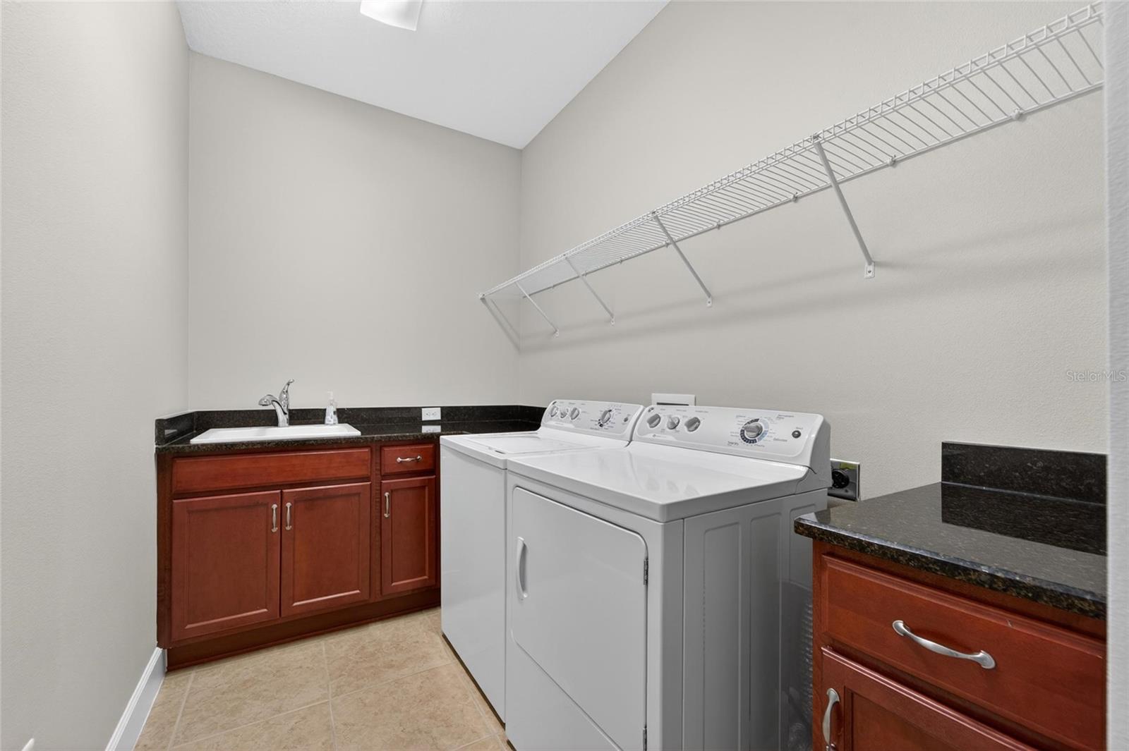 SUN CITY CENTER UNIT 274 & 2 - Residential