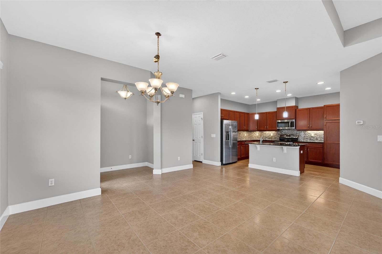 SUN CITY CENTER UNIT 274 & 2 - Residential