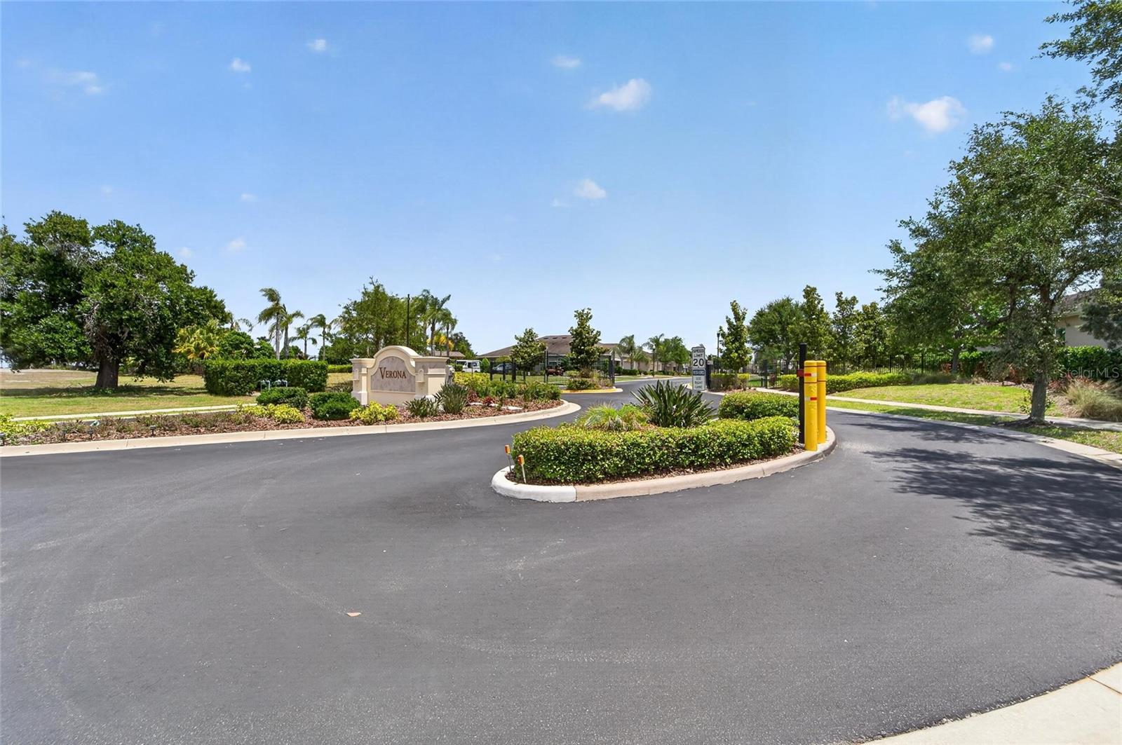 SUN CITY CENTER UNIT 274 & 2 - Residential