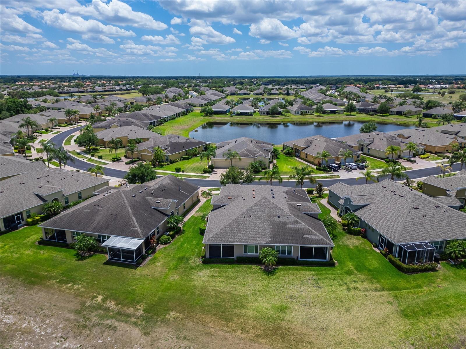 SUN CITY CENTER UNIT 274 & 2 - Residential
