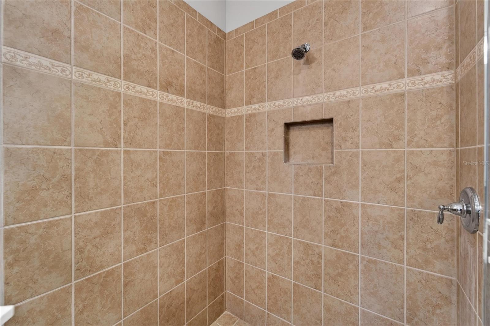 SUN CITY CENTER UNIT 274 & 2 - Residential