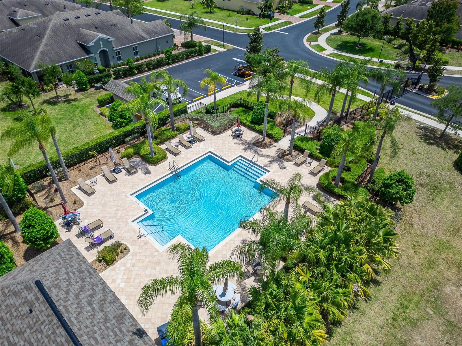 SUN CITY CENTER UNIT 274 & 2 - Residential