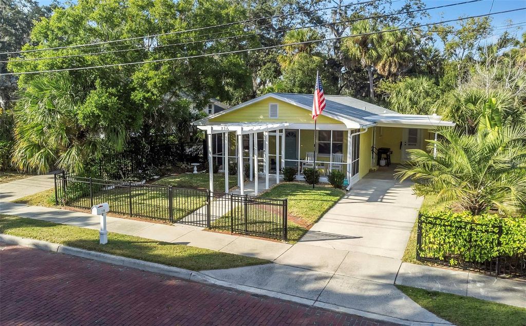 Photo of 116 Read Street, Tarpon Springs, FL 34689 (MLS # TB8453408)