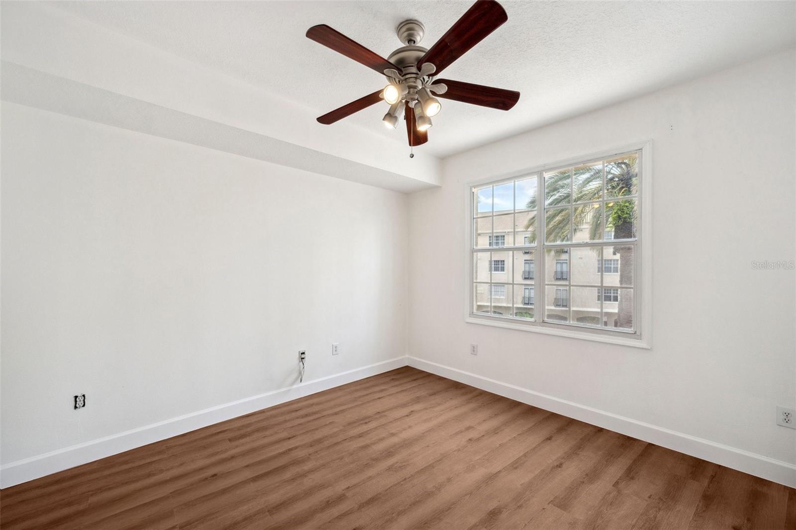 HARBOUR PLACE CITY HOMES CONDO - Residential Lease