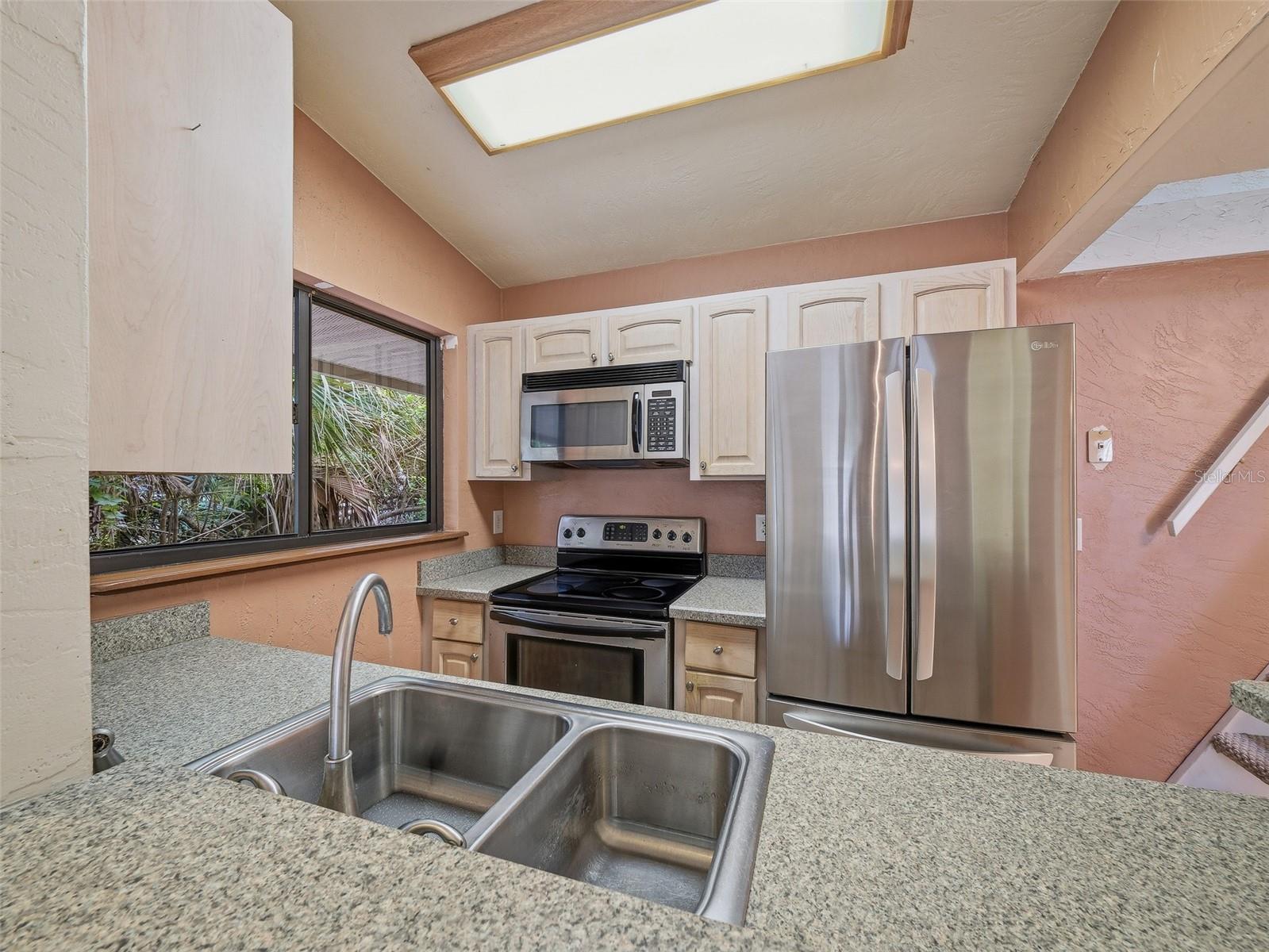 SEASIDE VILLAS CONDO - Residential