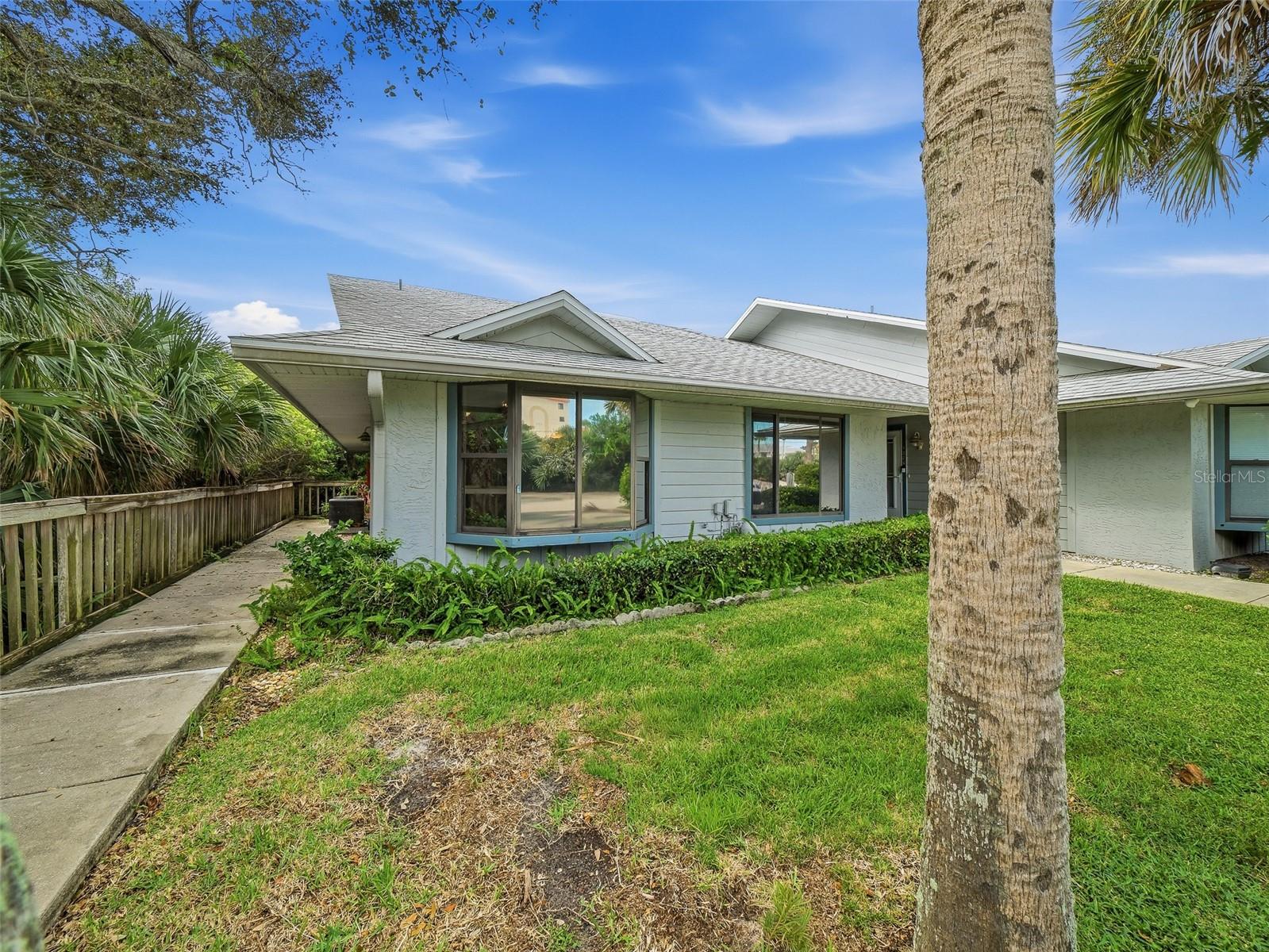 SEASIDE VILLAS CONDO - Residential