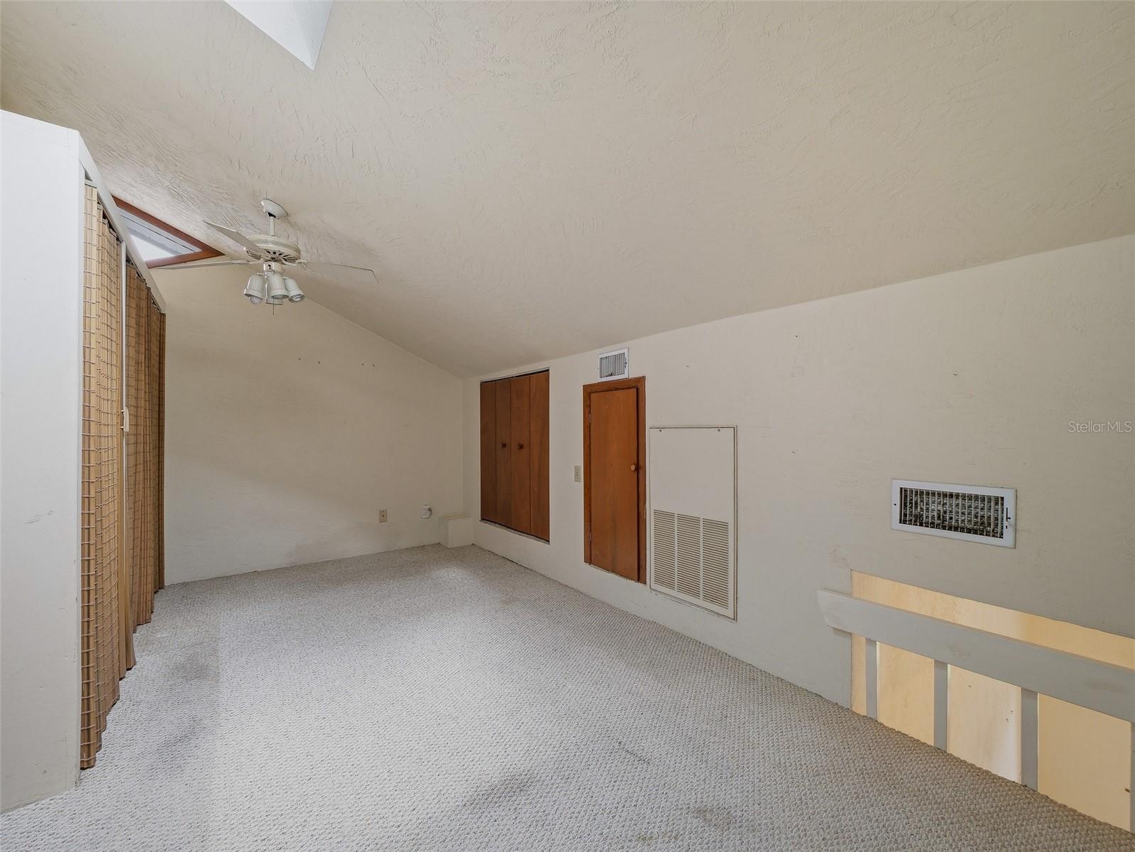 SEASIDE VILLAS CONDO - Residential