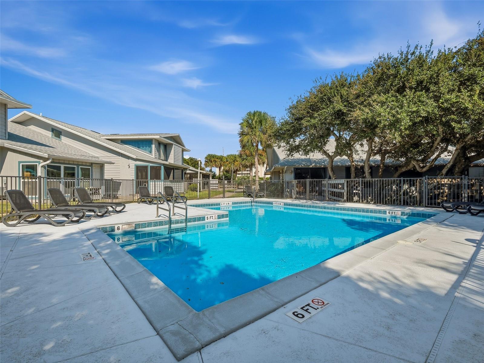 SEASIDE VILLAS CONDO - Residential