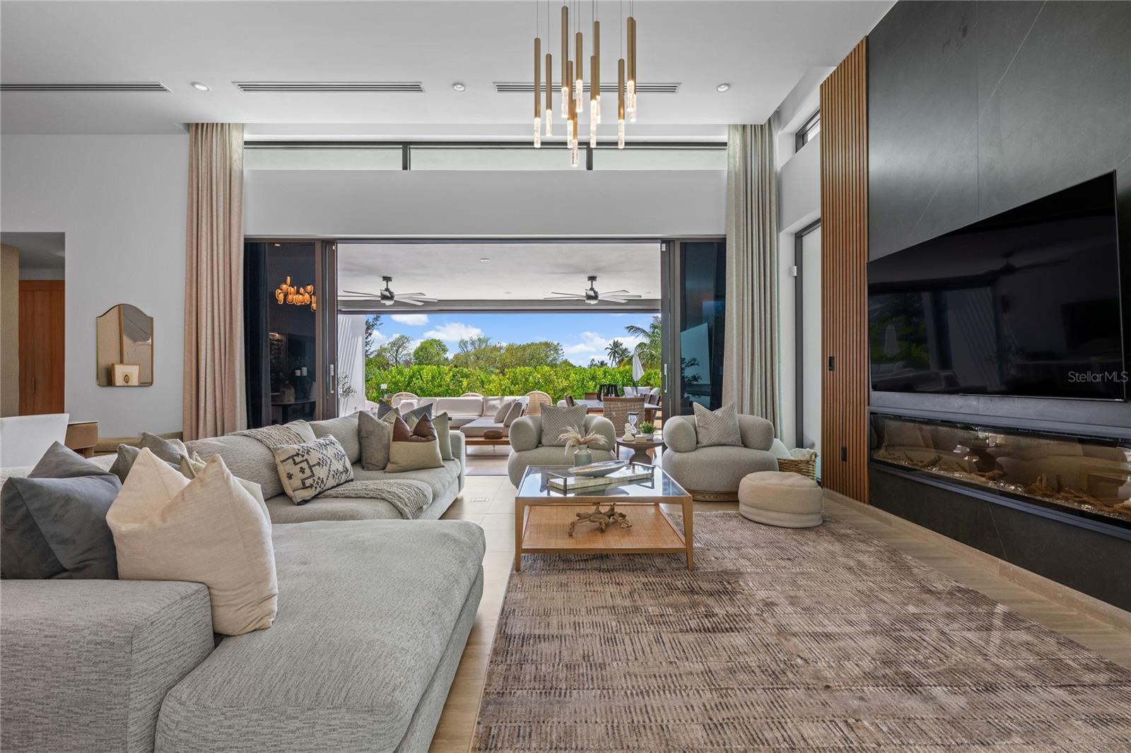 THE ISLES - Residential