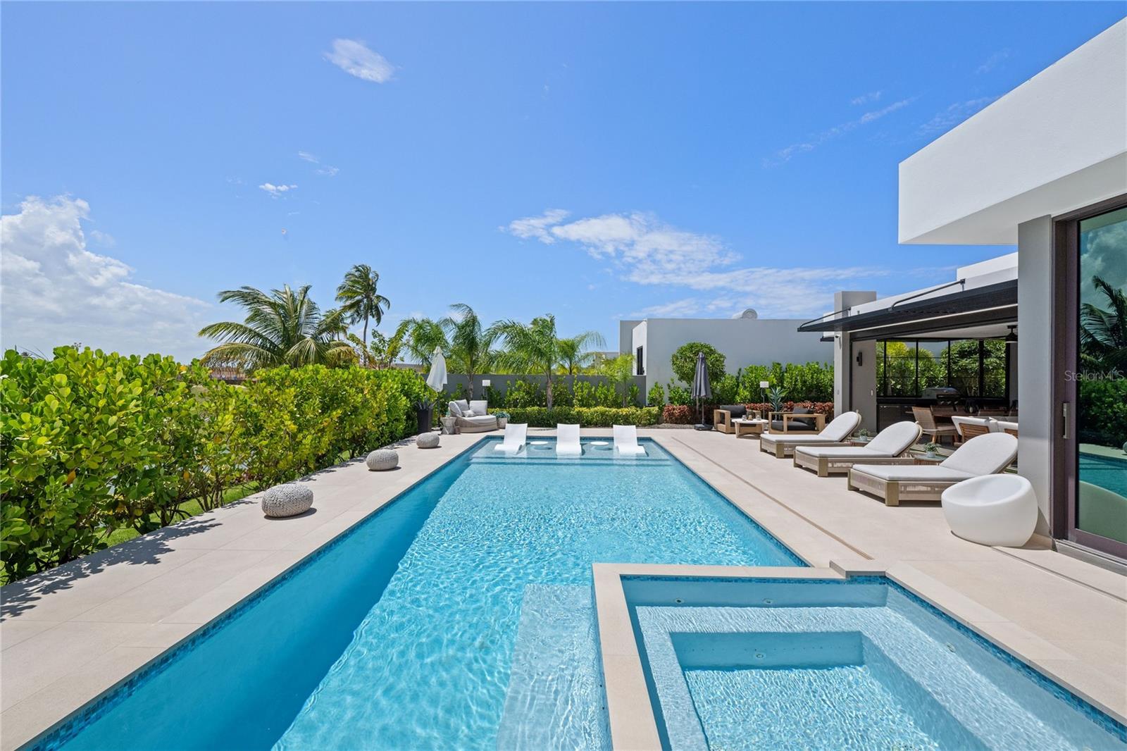 THE ISLES - Residential