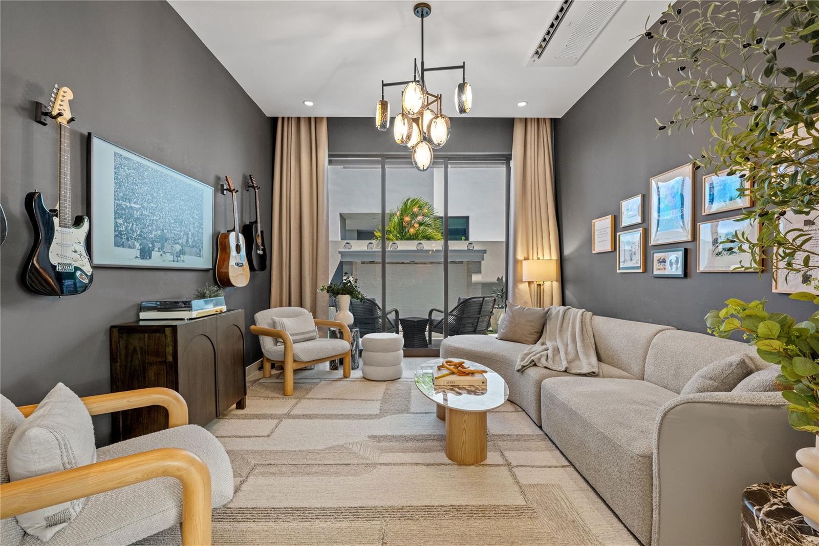 THE ISLES - Residential
