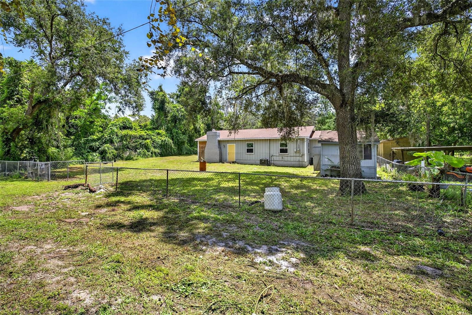 TALISMAN ESTATES - Land