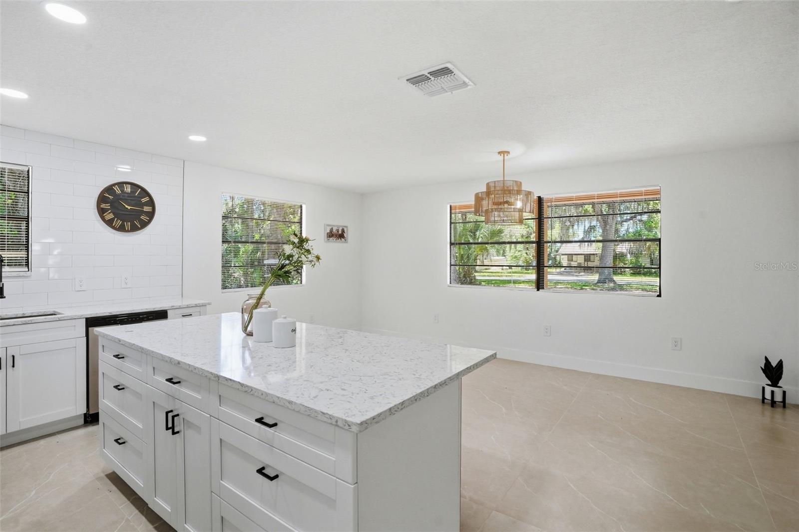 RIVERWOOD SHORES - Residential