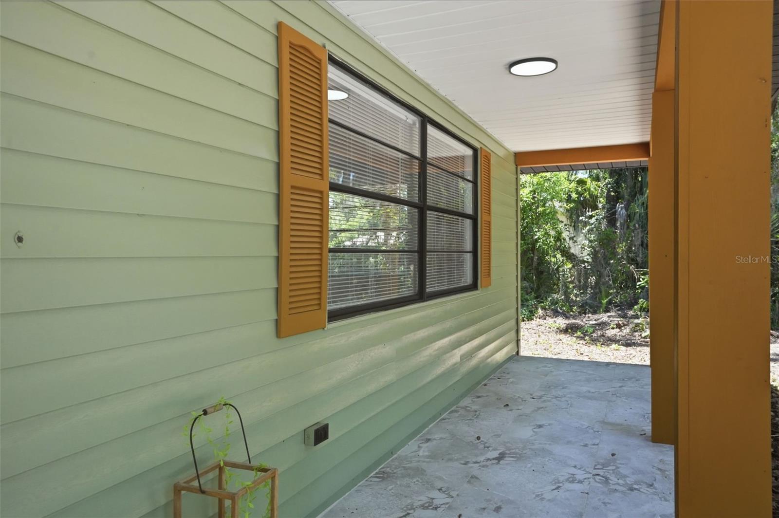 RIVERWOOD SHORES - Residential