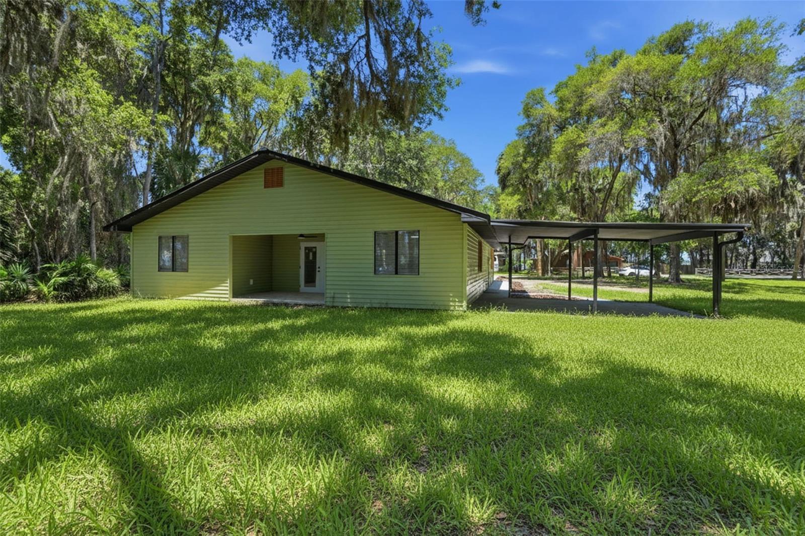 RIVERWOOD SHORES - Residential