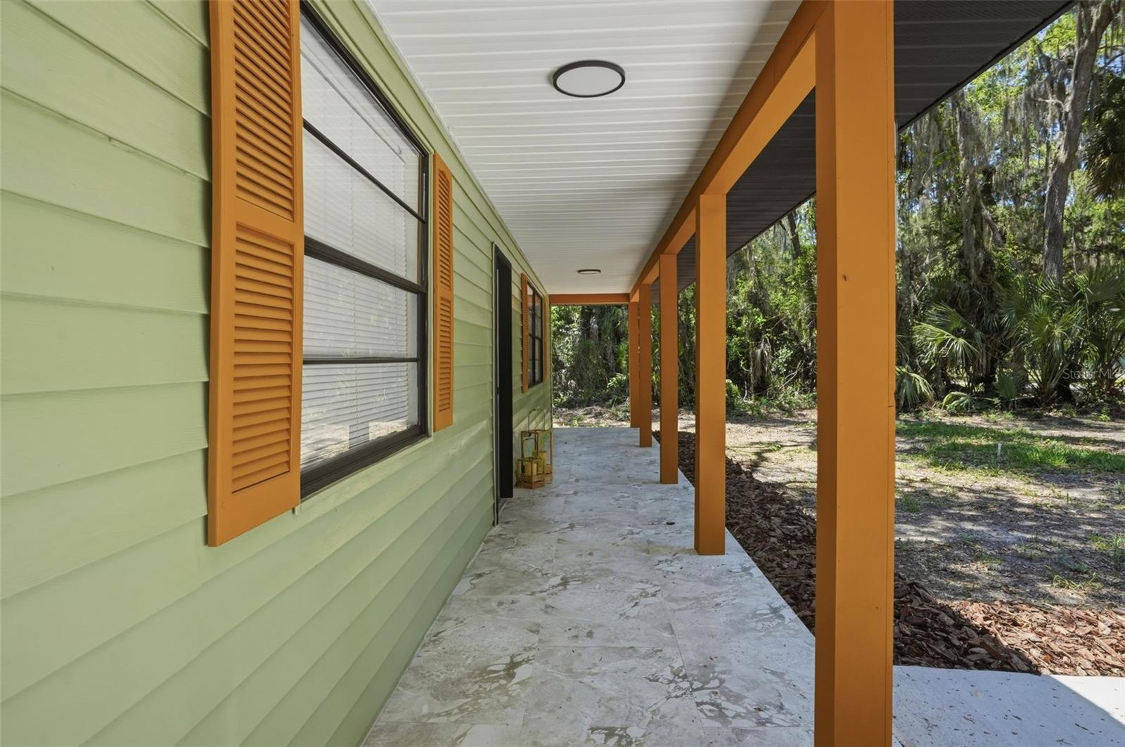 RIVERWOOD SHORES - Residential