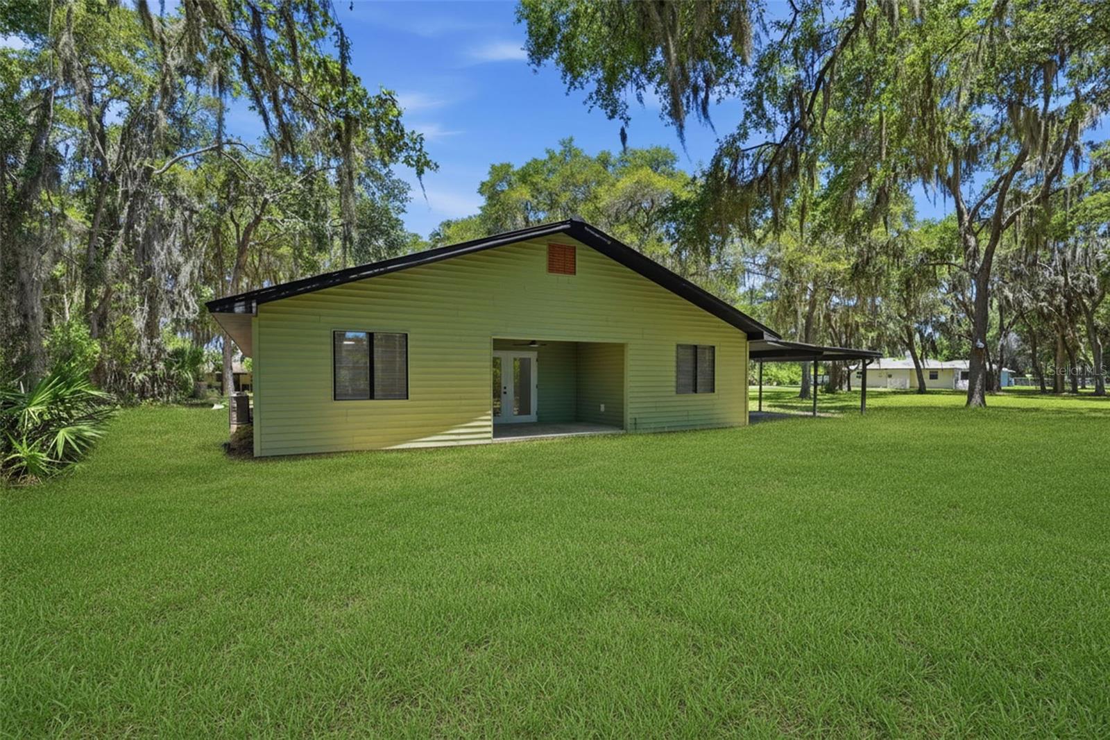 RIVERWOOD SHORES - Residential