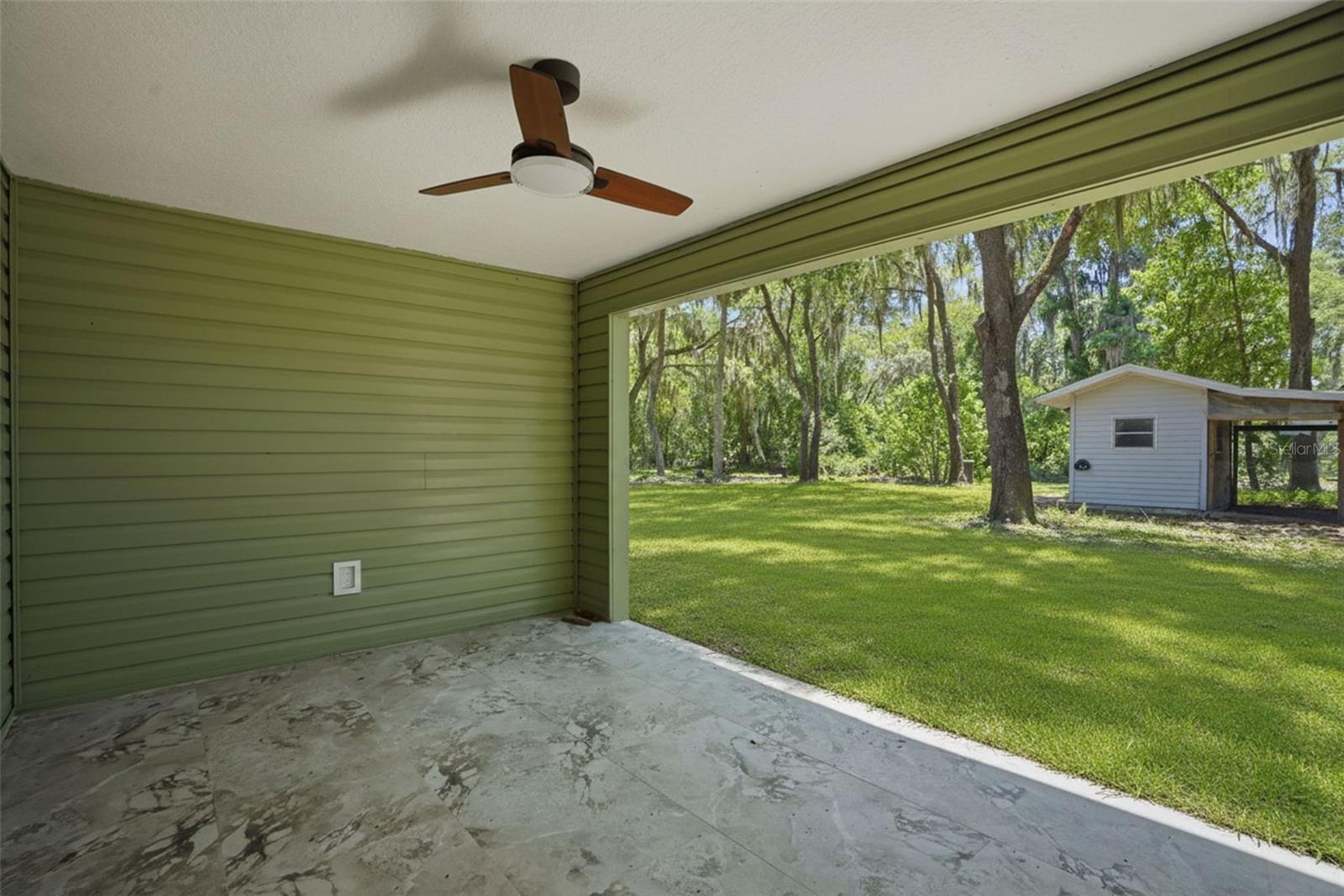 RIVERWOOD SHORES - Residential