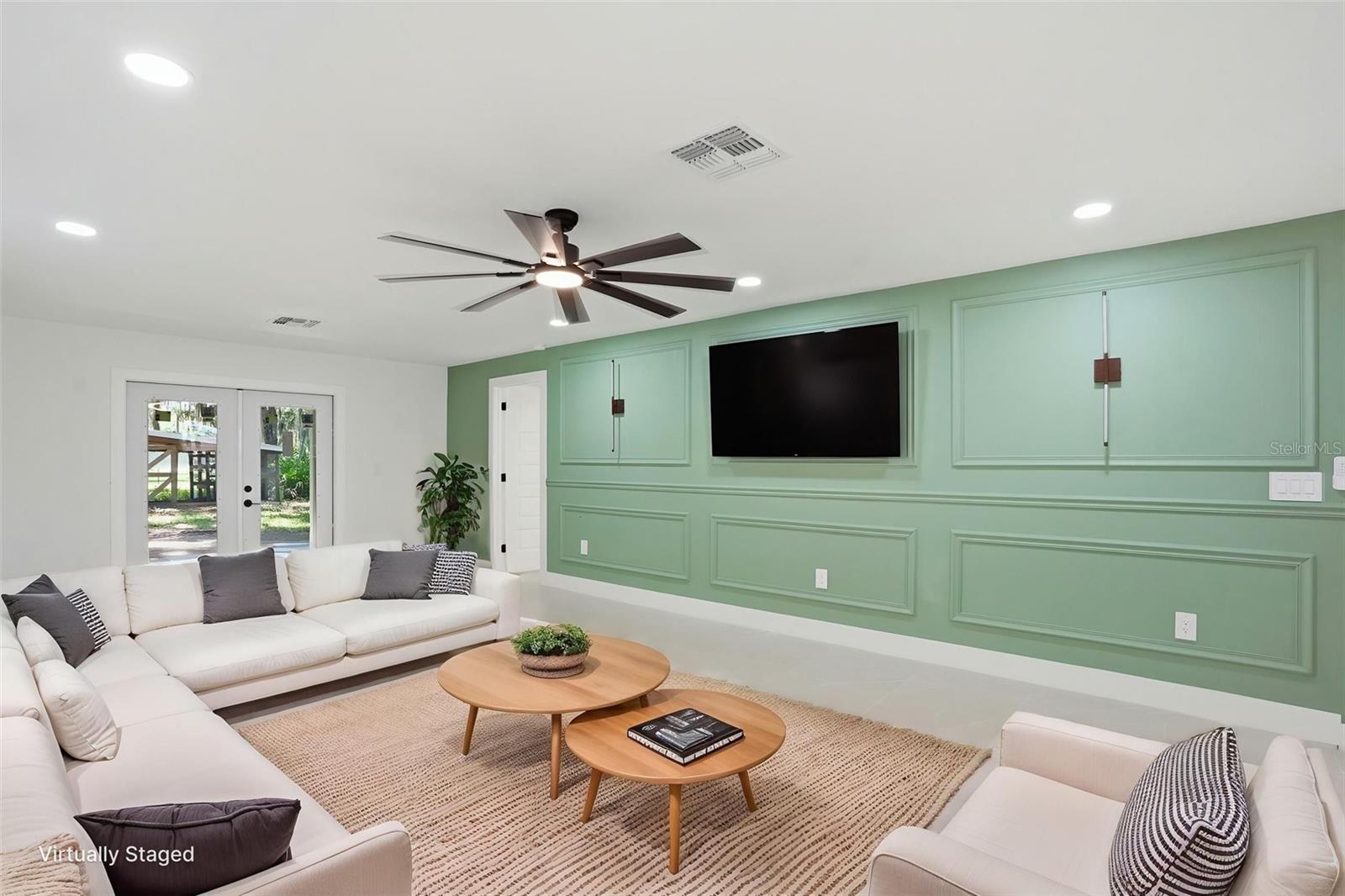 RIVERWOOD SHORES - Residential