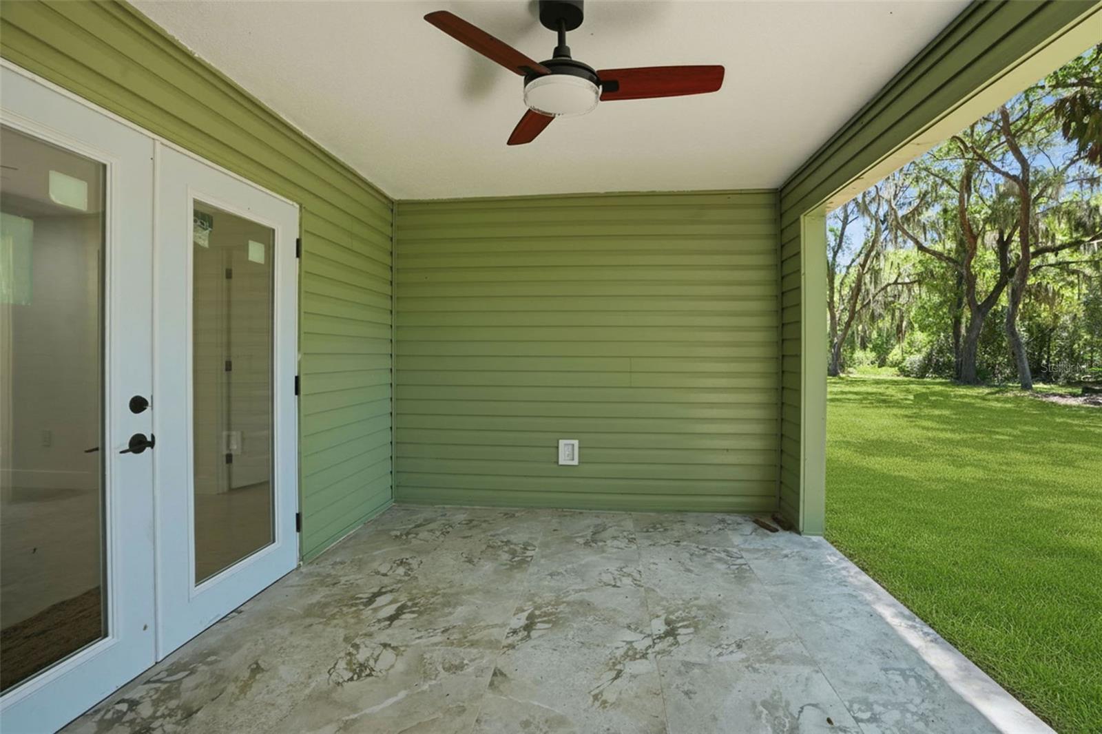RIVERWOOD SHORES - Residential