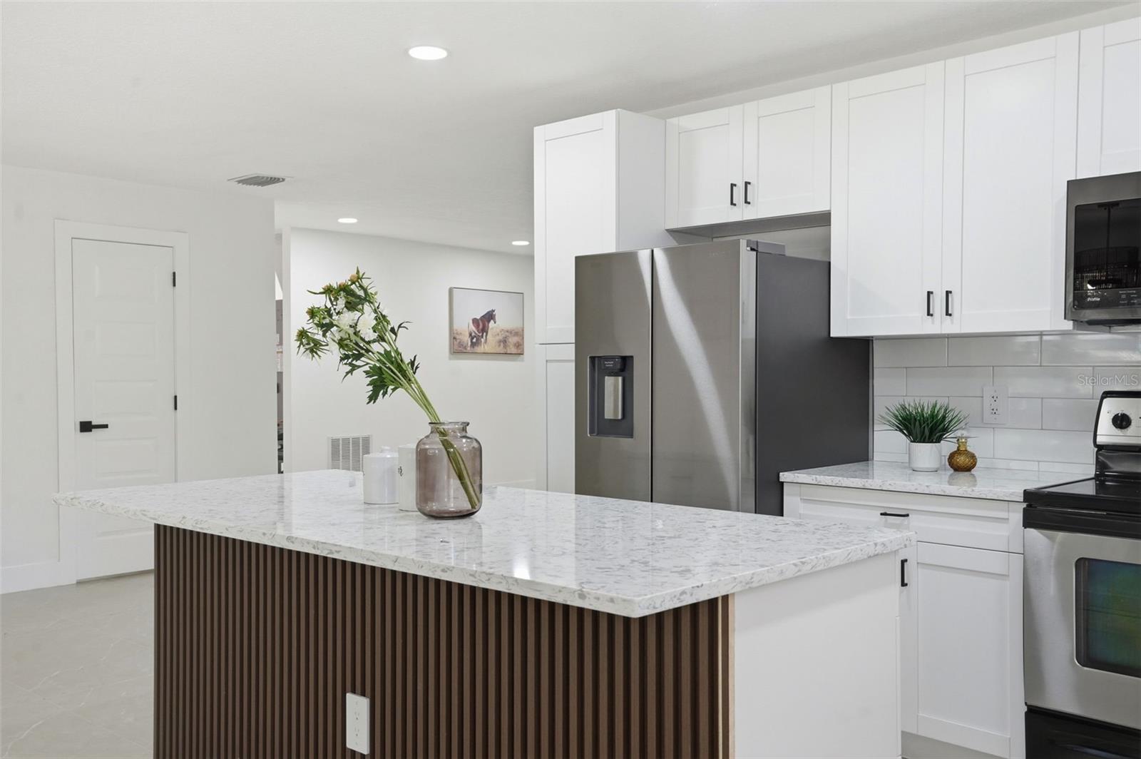 RIVERWOOD SHORES - Residential