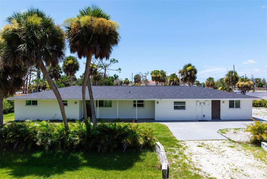 Photo of 101 Riverview Avenue, Englewood, FL 34223 (MLS # C7514242)