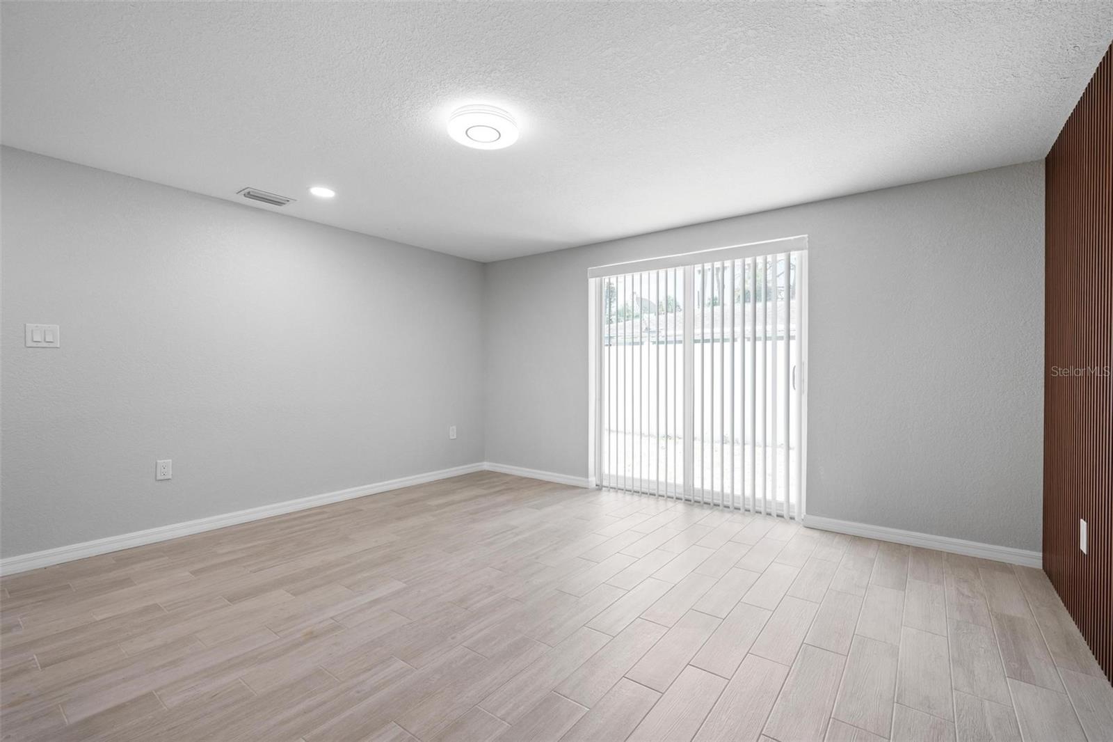 H A AINGER - Residential Income