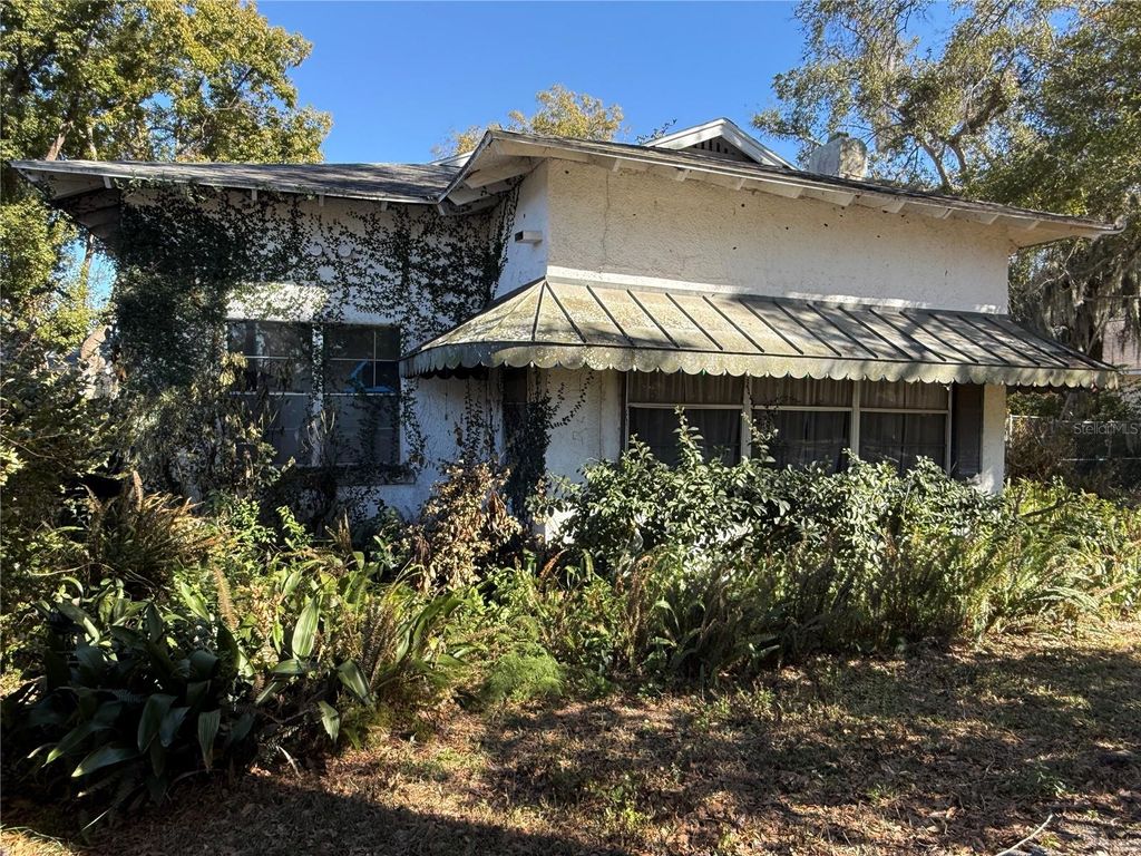 Photo of 732 7th Street NE, Winter Haven, FL 33881 (MLS # L4958841)