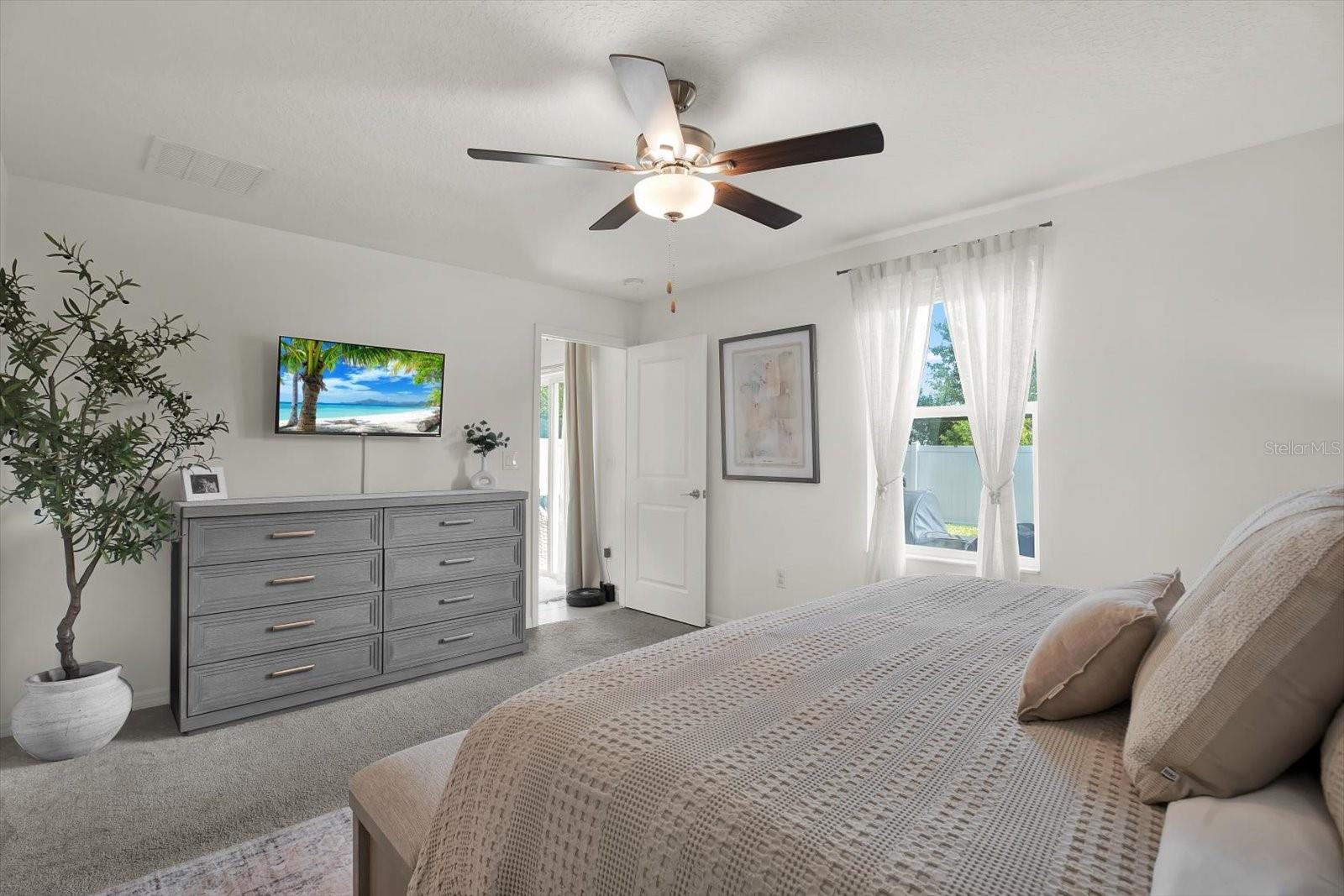 BERRY BAY SUB - Residential Lease