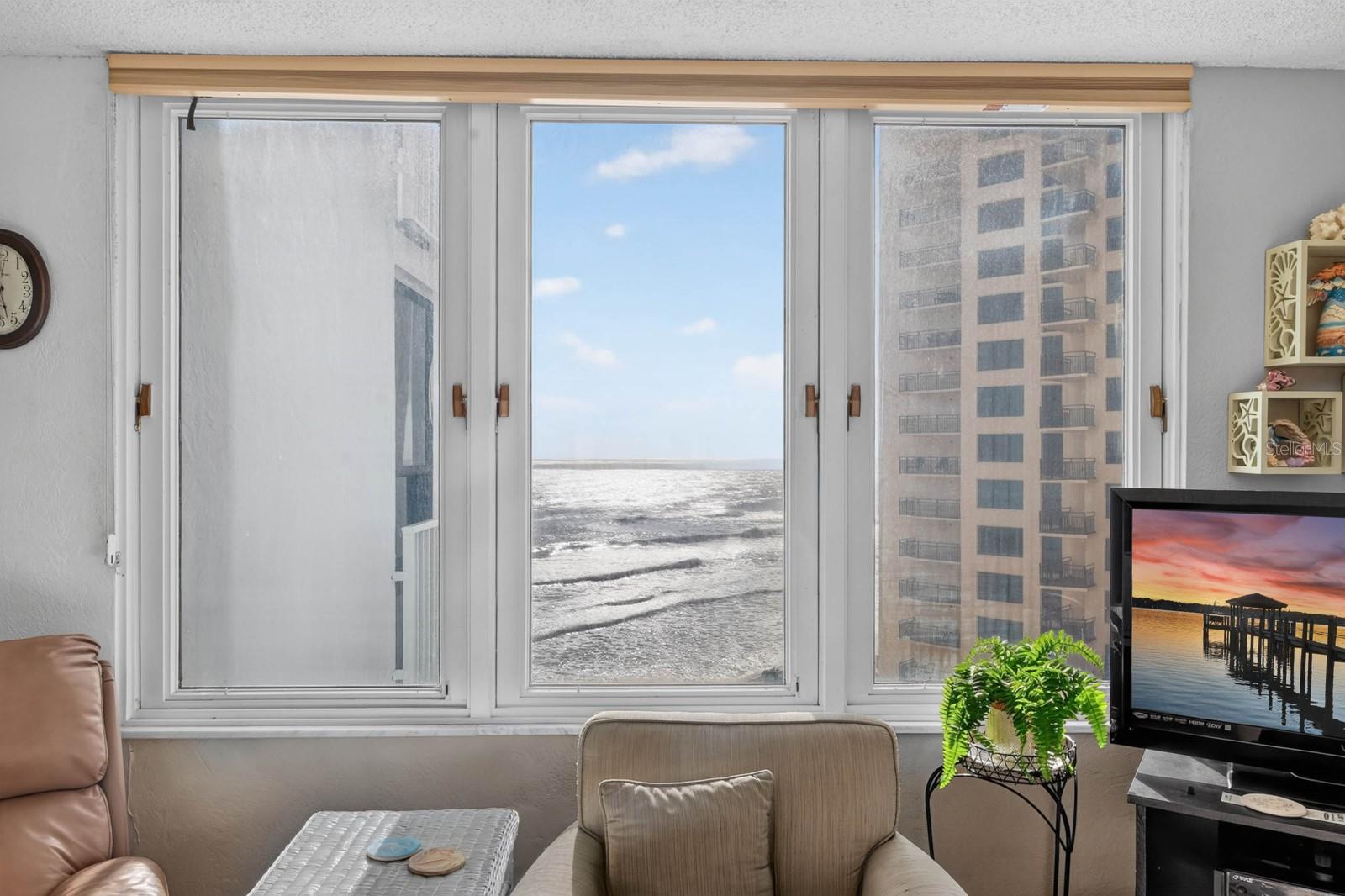 3047 S ATLANTIC AVENUE J010