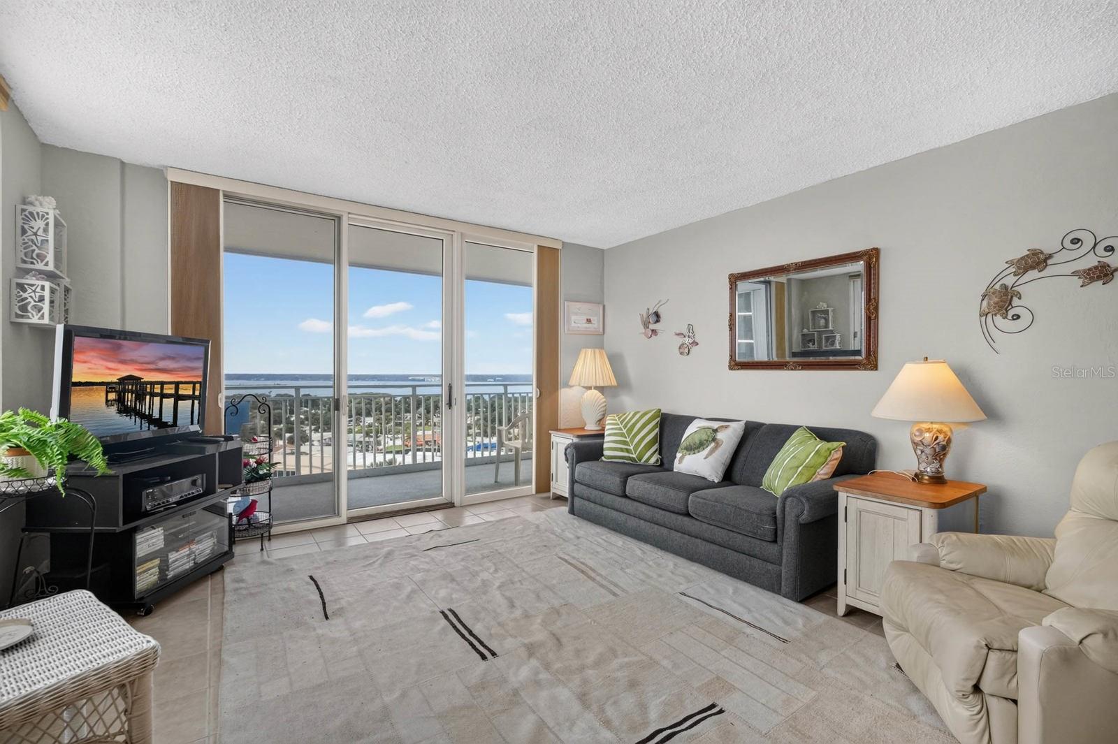 3047 S ATLANTIC AVENUE J010