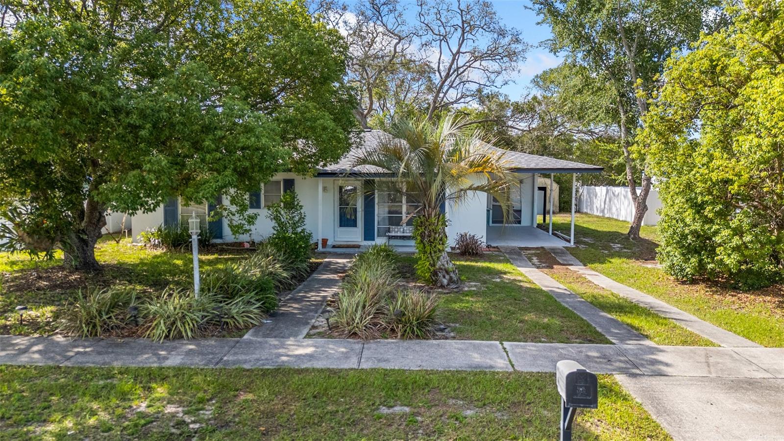 SPRING HILL - Residential