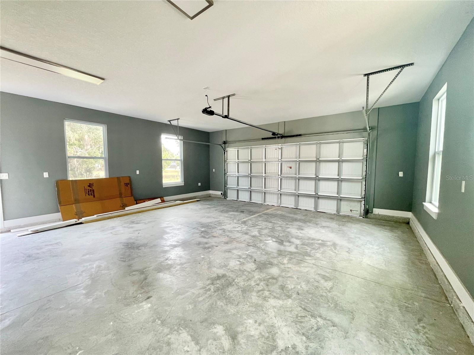 EDGECLIFF - Residential