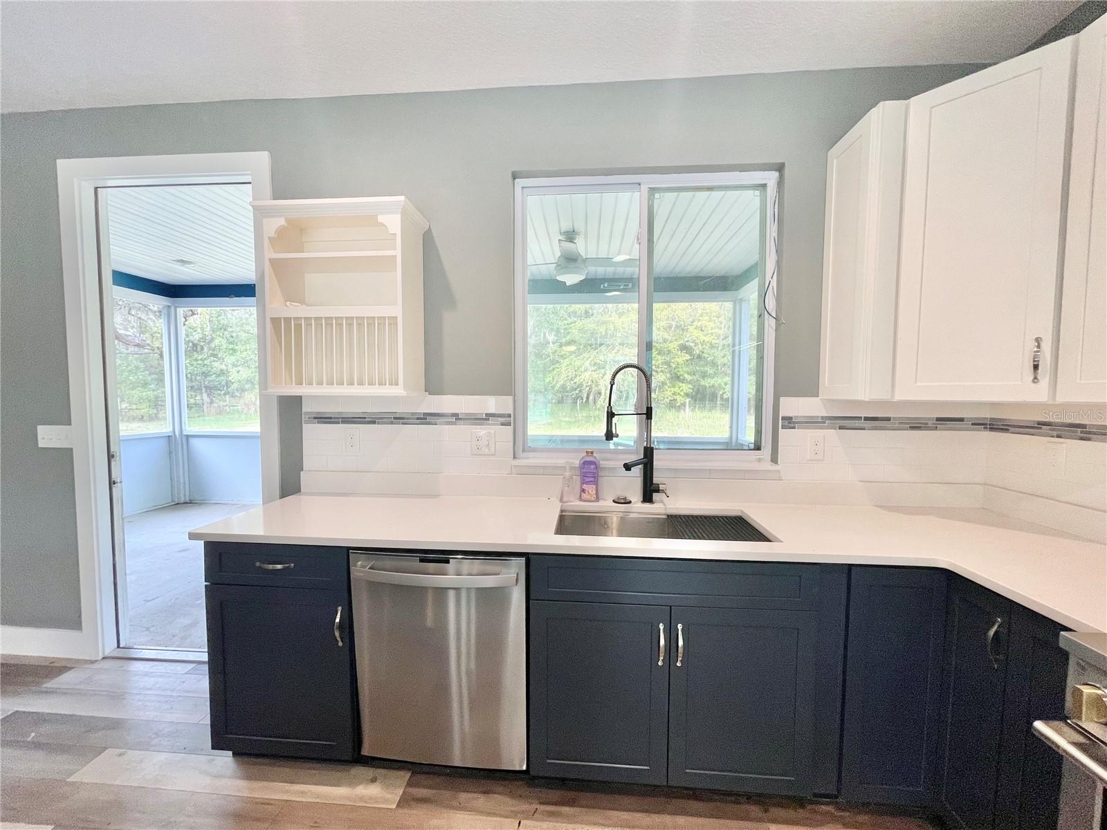 EDGECLIFF - Residential