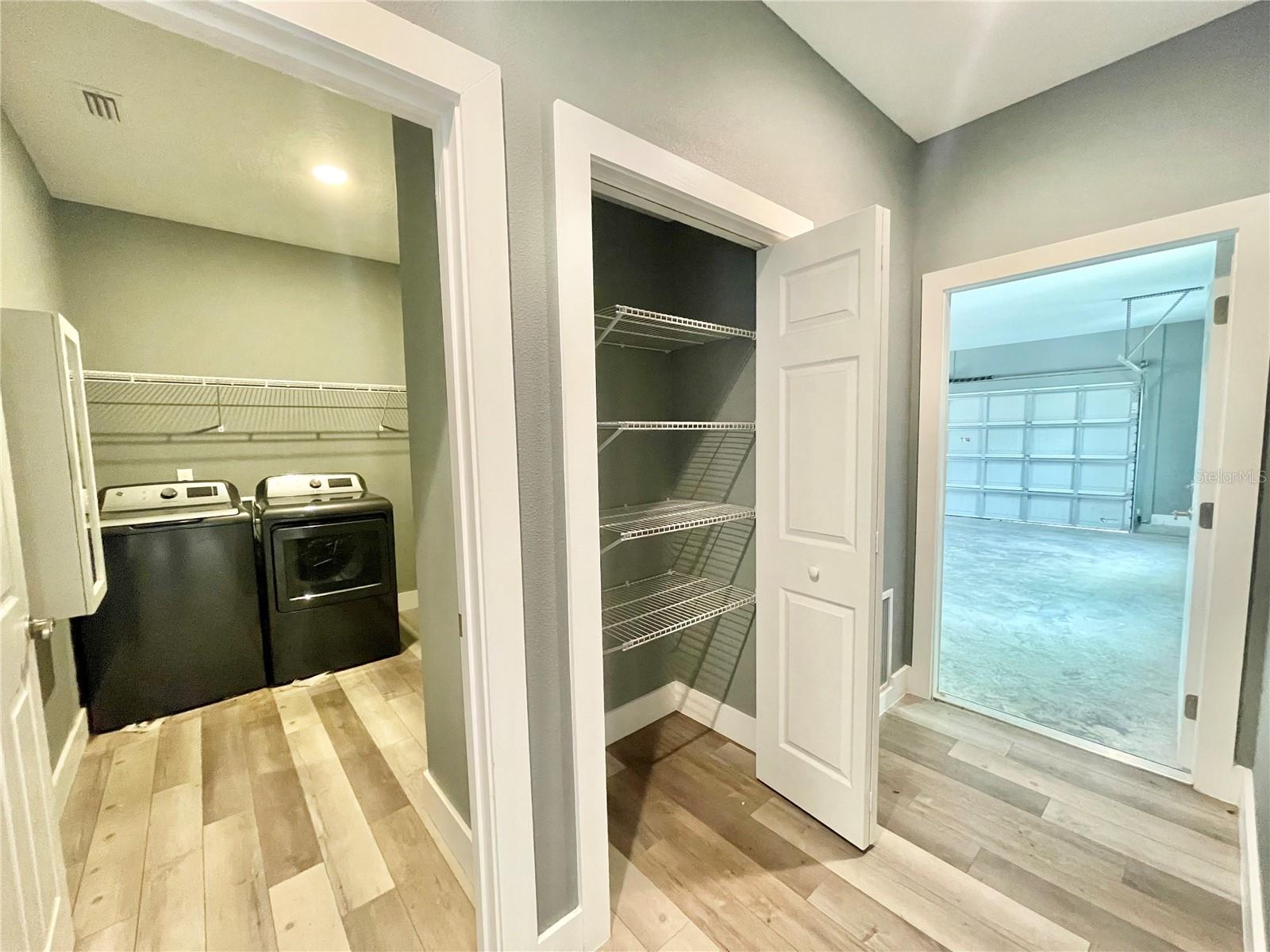 EDGECLIFF - Residential