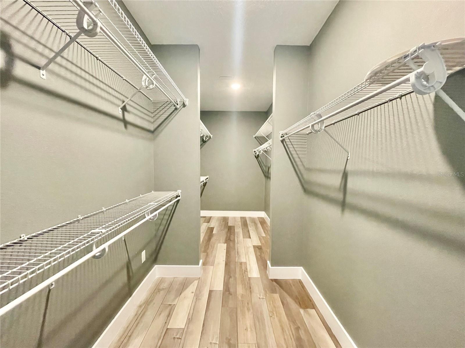 EDGECLIFF - Residential