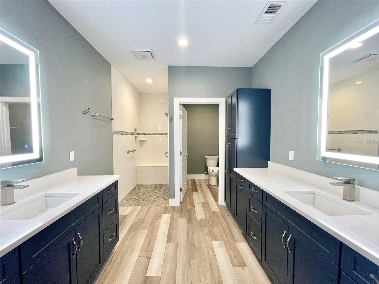 EDGECLIFF - Residential